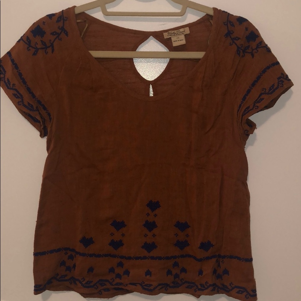 Lucky brand camel and navy shirt sleeve